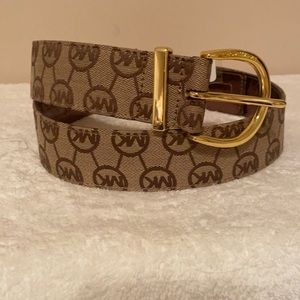Michael Kors belt